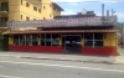 Funcionários de restaurante onde turista foi...